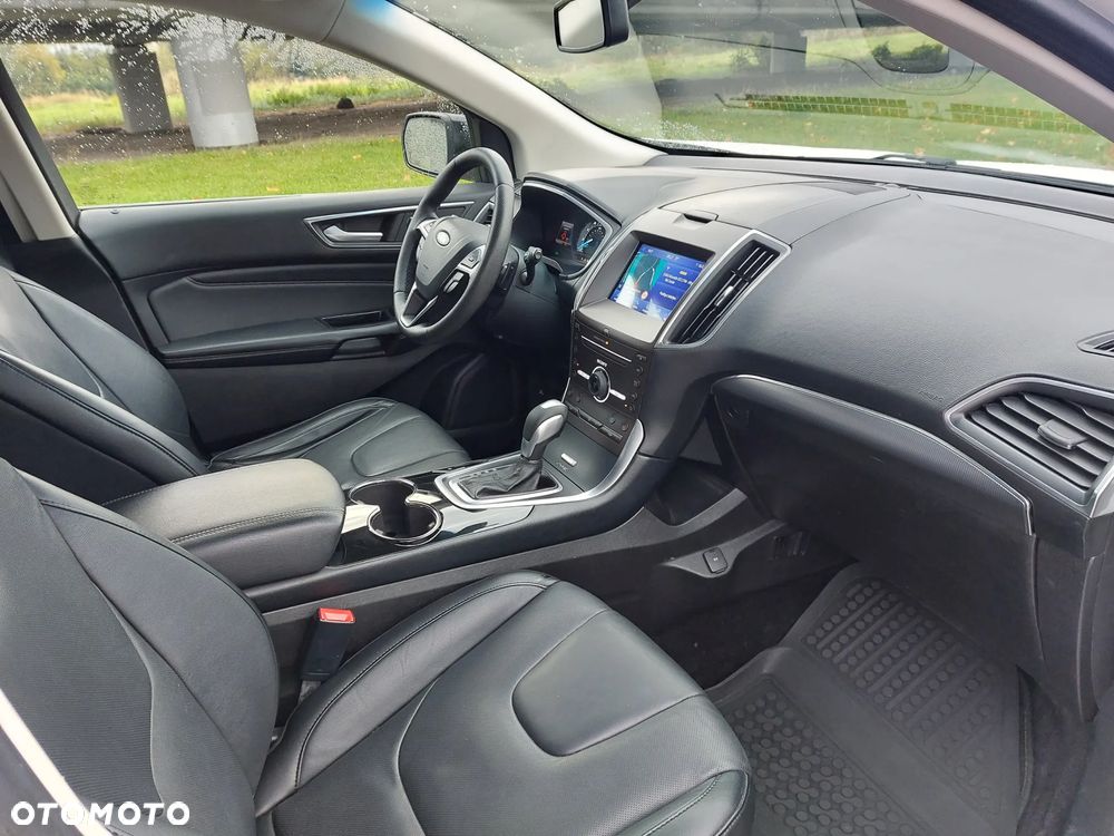 Ford Edge - 30