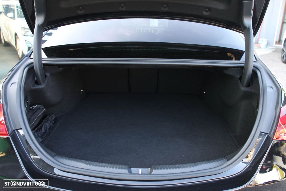 Mercedes-Benz C 300 de - 38