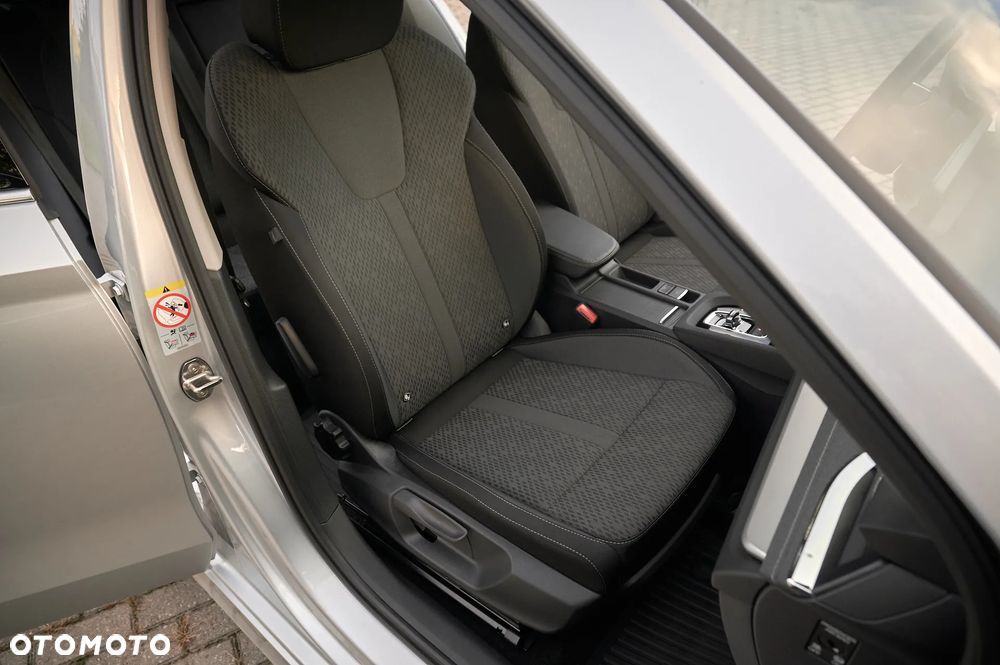 Skoda Octavia 2.0 TDI Style DSG - 23