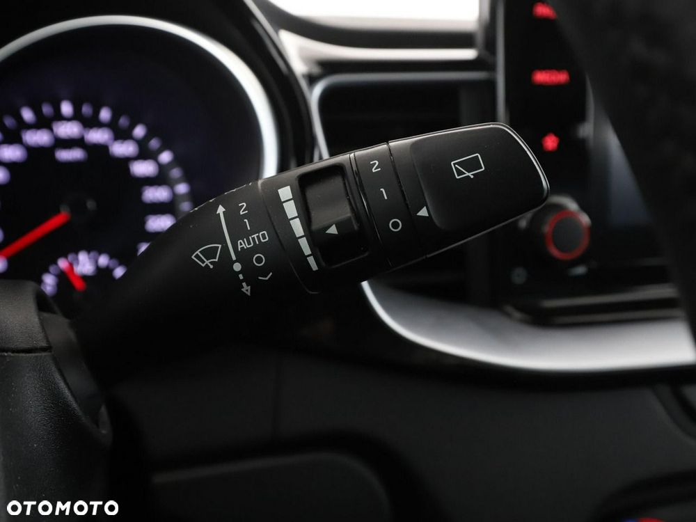 Kia XCeed 1.4 T-GDI OPF DCT7 VISION - 33