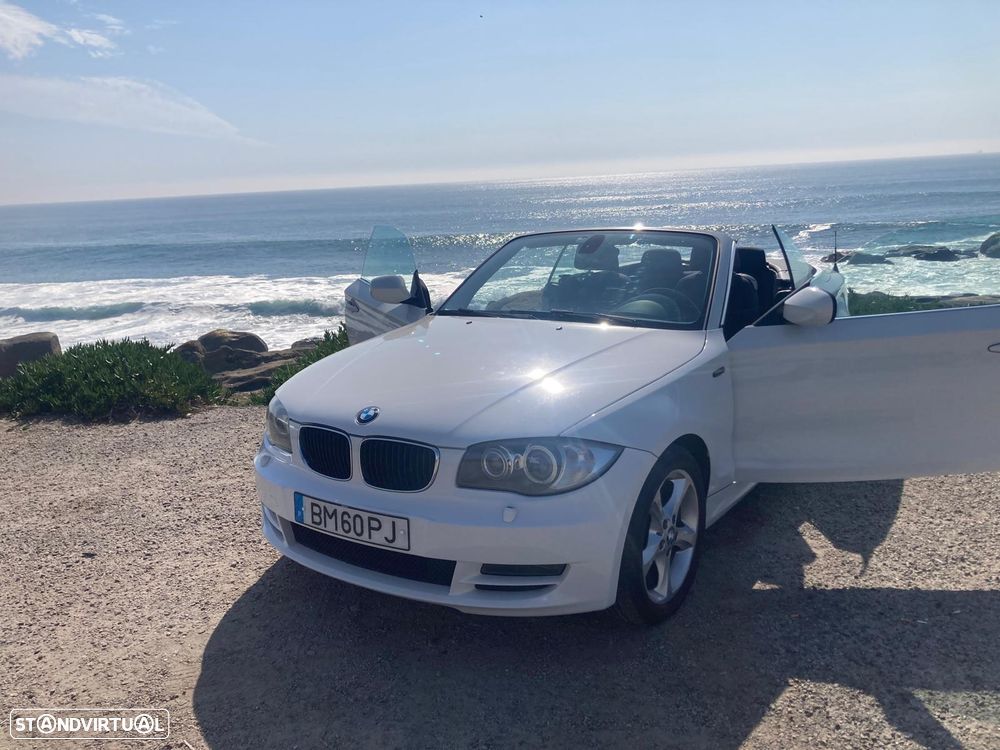 BMW 118 2010 photo 2