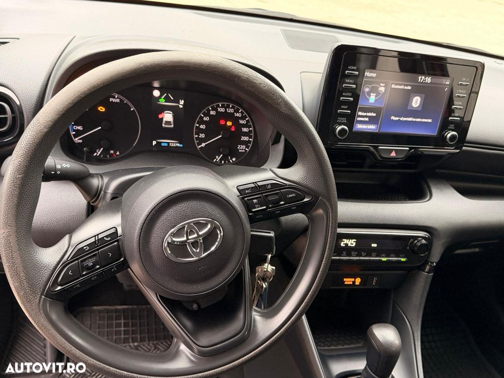 Toyota Yaris 1.5 VVT-i HSD Dynamic Bi-tone - 4