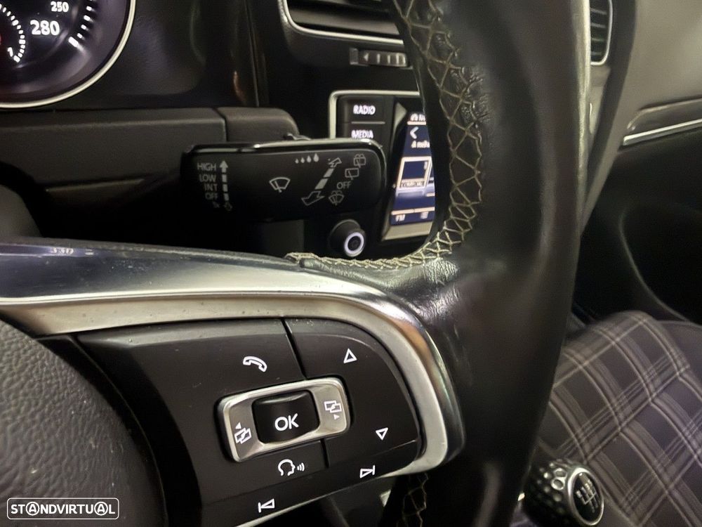 VW Golf 2.0 TDI GTD - 16