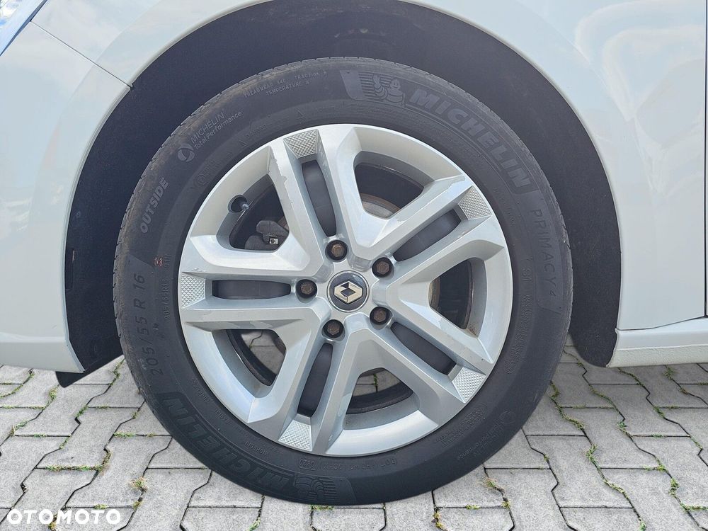 Renault Megane 1.5 Blue dCi Business - 22