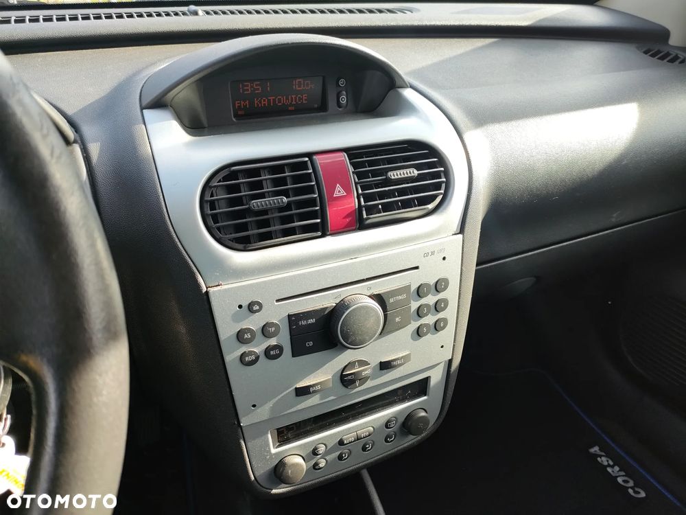 Opel Corsa 1.0 12V Cosmo - 13