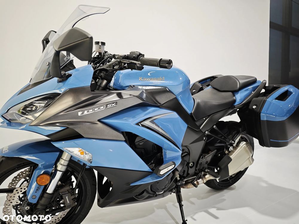 Kawasaki Ninja 1000 SX - 16