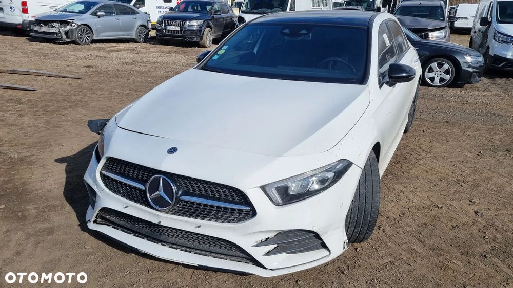 Mercedes-Benz Klasa A 200 d 8G-DCT AMG Line - 2