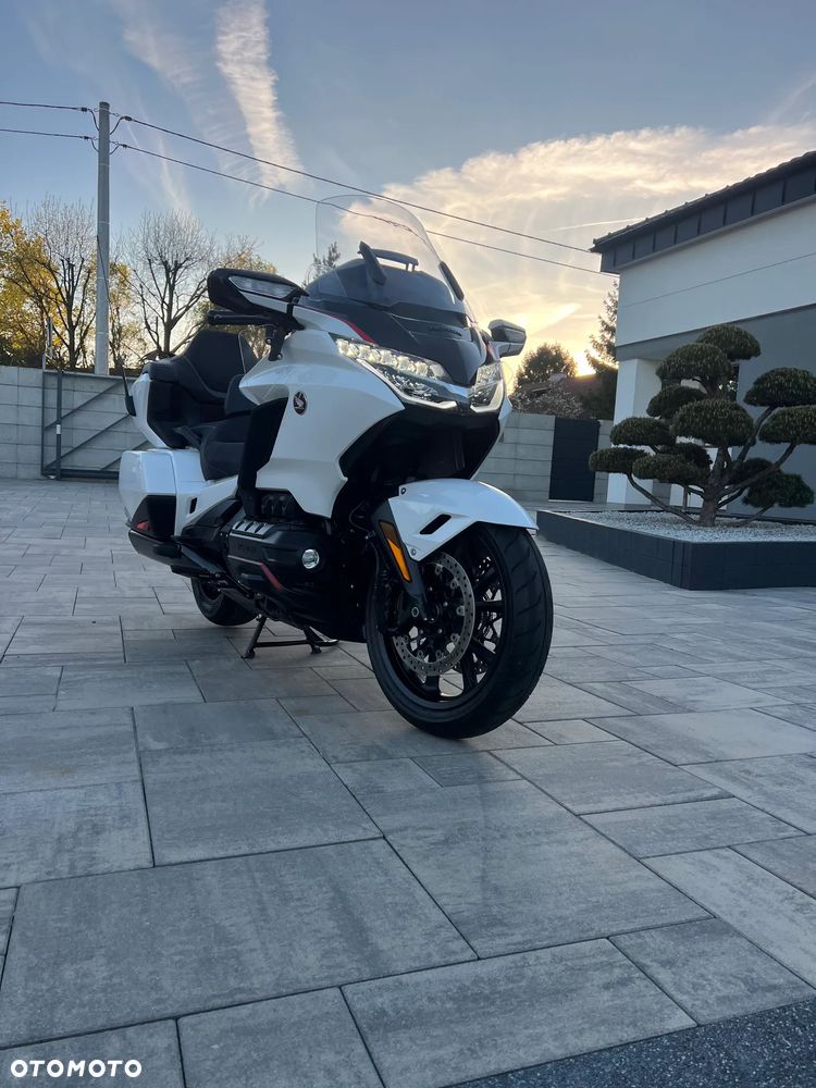 Honda GL - 6
