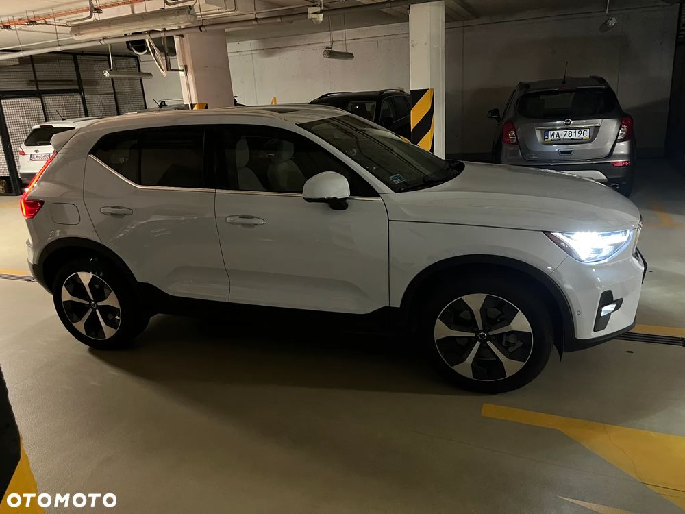 Volvo XC 40 B5 AWD Ultimate Bright - 5
