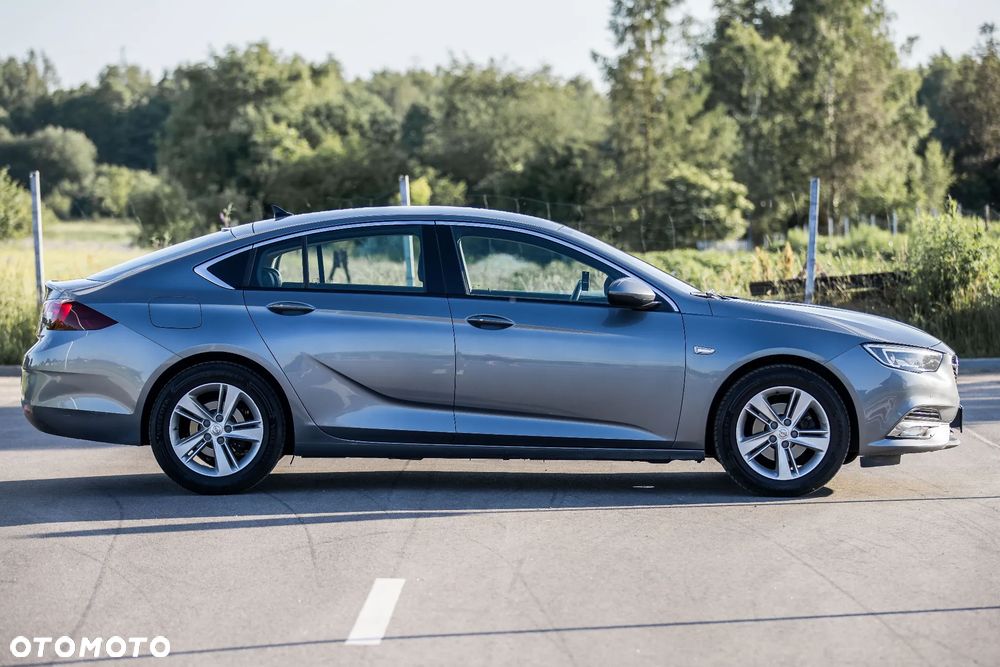 Opel Insignia 1.5 T Innovation S&S - 8