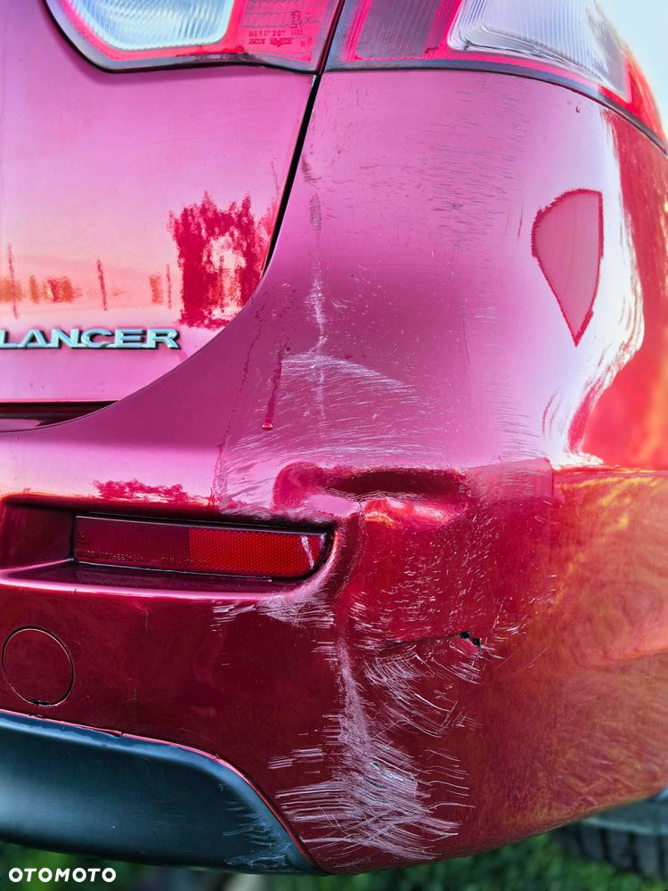 Mitsubishi Lancer - 8