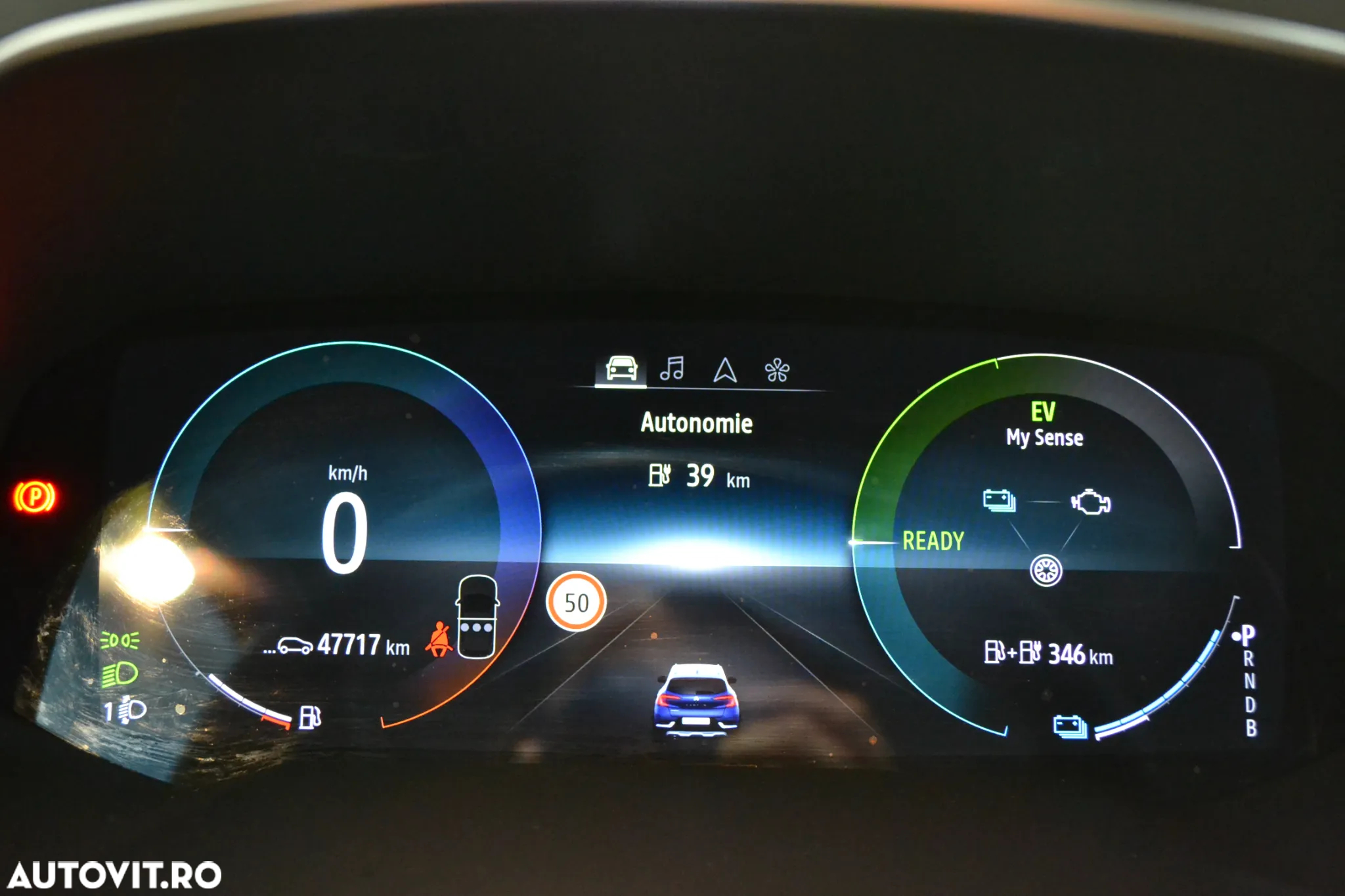 Renault Captur E-Tech PHEV 160 Equilibre - 9