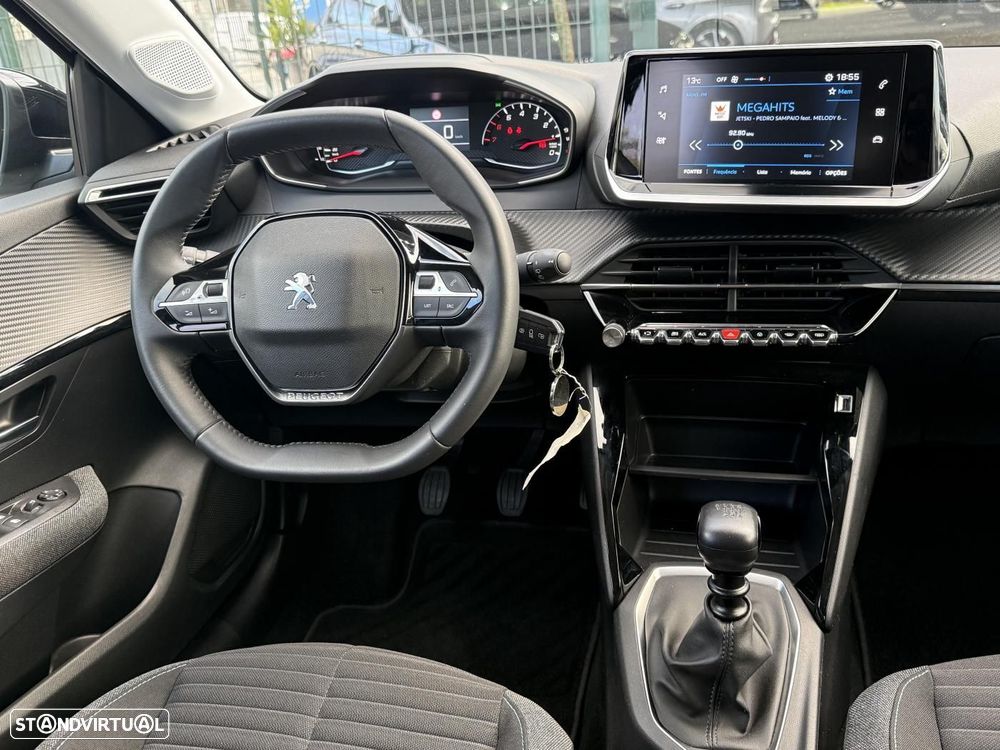 Peugeot 208 PureTech 100 Style - 30