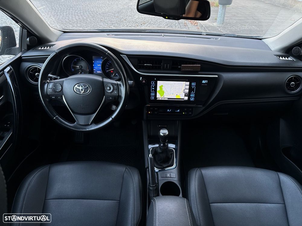 Toyota Auris Touring Sports 1.4 D-4D C.+P.Sport +TSS+Navi - 5