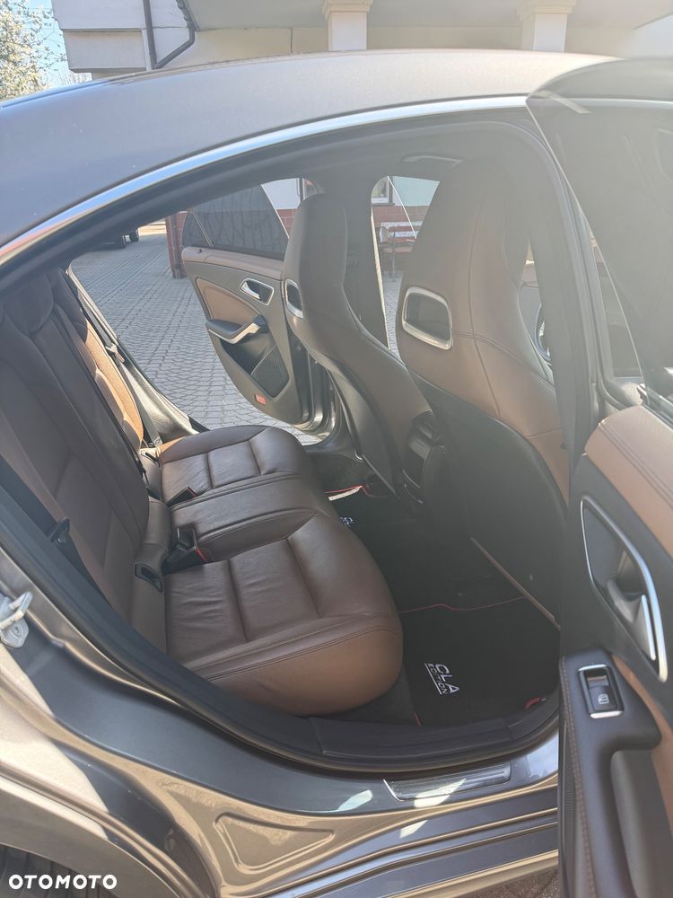 Mercedes-Benz CLA 200 (CDI) d 4Matic 7G-DCT - 23