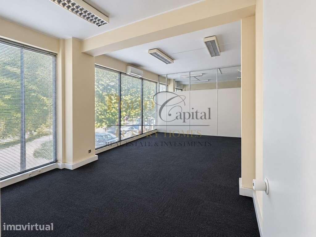 IMÓVEL COMERCIAL PREMIUM, FEITO PARA SER VISTO

151 m² | 25 METRO... - Grande imagem: 2/30