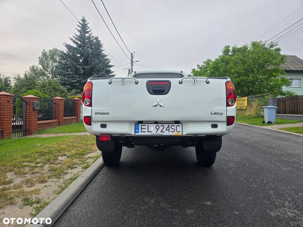 Mitsubishi L200 2.5 DID SC Inform 3os - 22