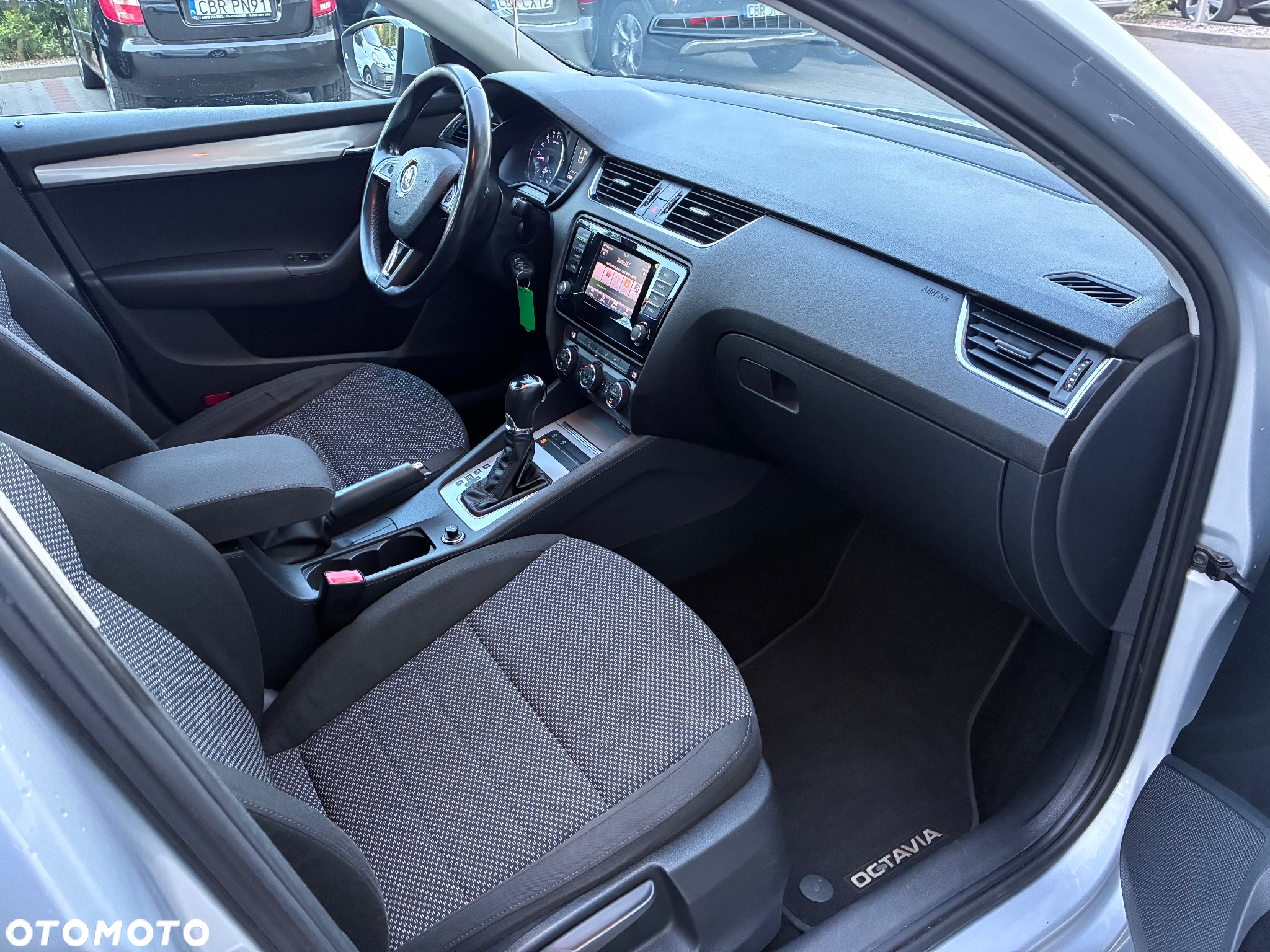 Skoda Octavia 1.6 TDI Ambiente DSG - 10
