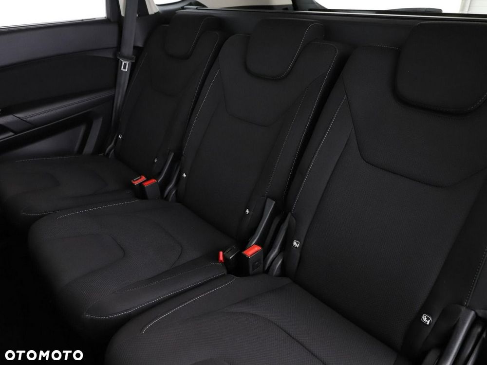 Ford S-Max 2.0 TDCi Titanium - 18