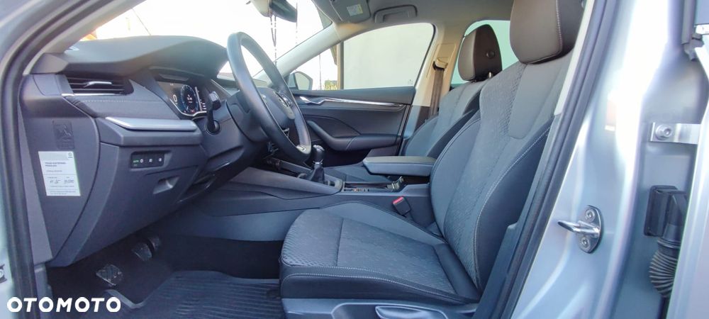 Skoda Octavia 1.5 TSI ACT Style - 3