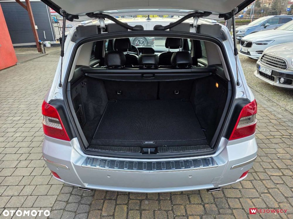 Mercedes-Benz GLK - 13