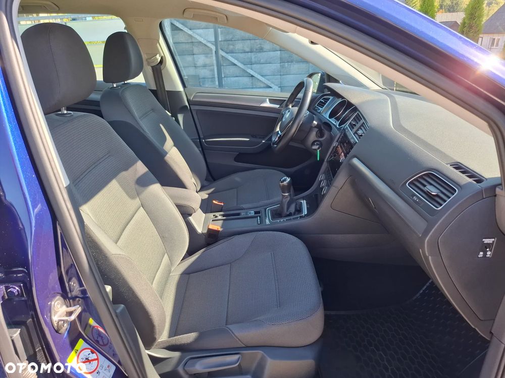 Volkswagen Golf 1.5 TSI BMT Comfortline - 30