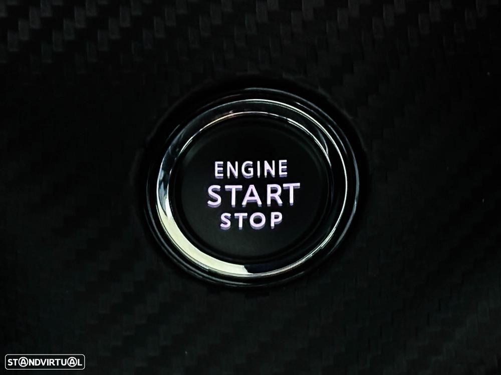 Peugeot e-2008 50 kWh GT - 44