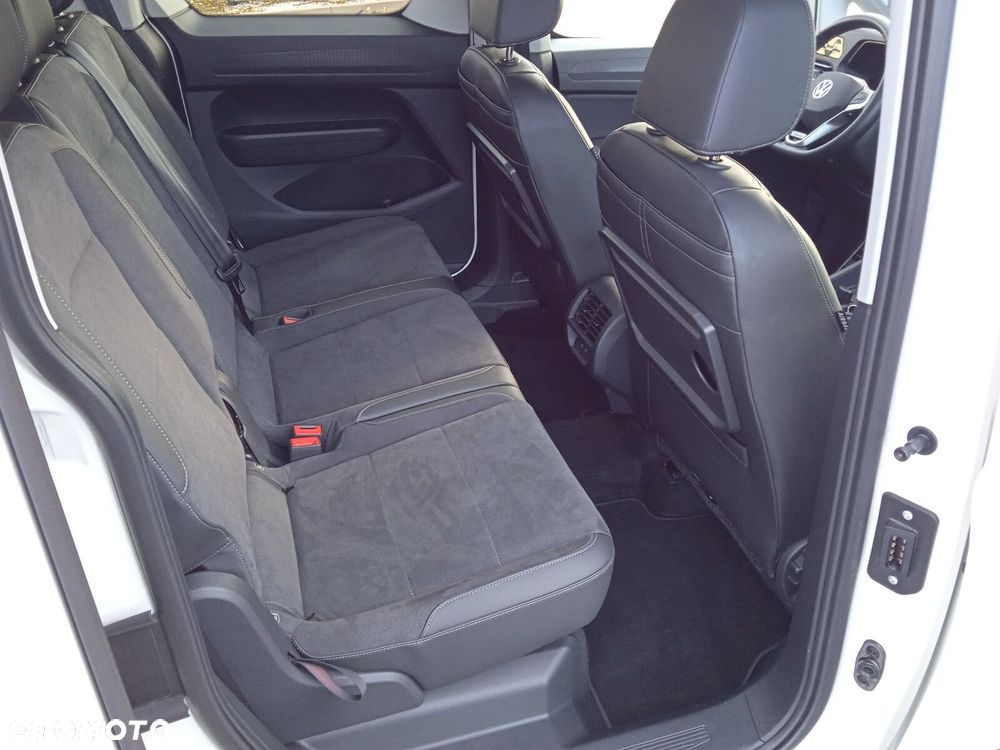 Volkswagen Caddy 2.0 TDI PanAmericana DSG - 15