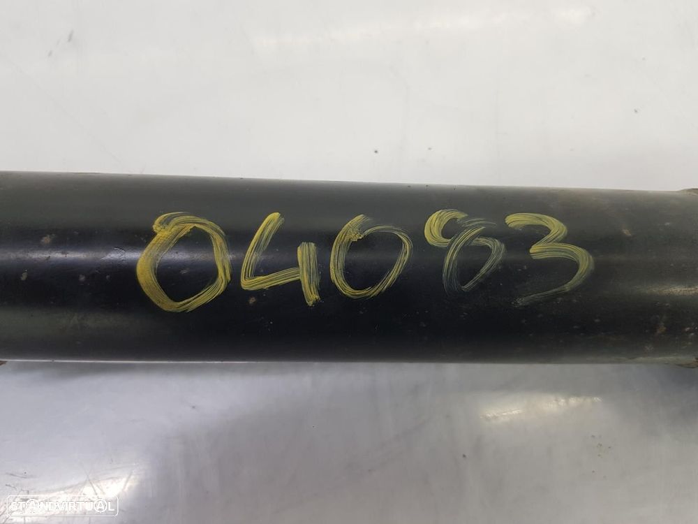 TRANSMISSÃO CENTRAL FRONTAL SUZUKI SAMURAI TODO TERRENO, FECHADA 1989 -271038300... - 2