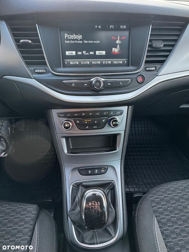 Opel Astra 1.5 D Start/Stop Business Elegance - 11