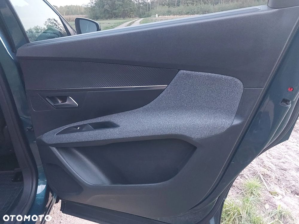 Peugeot 5008 - 21