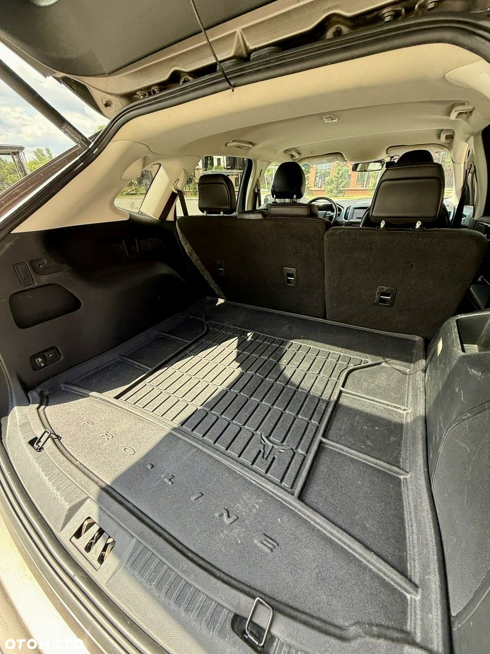 Ford Edge - 5