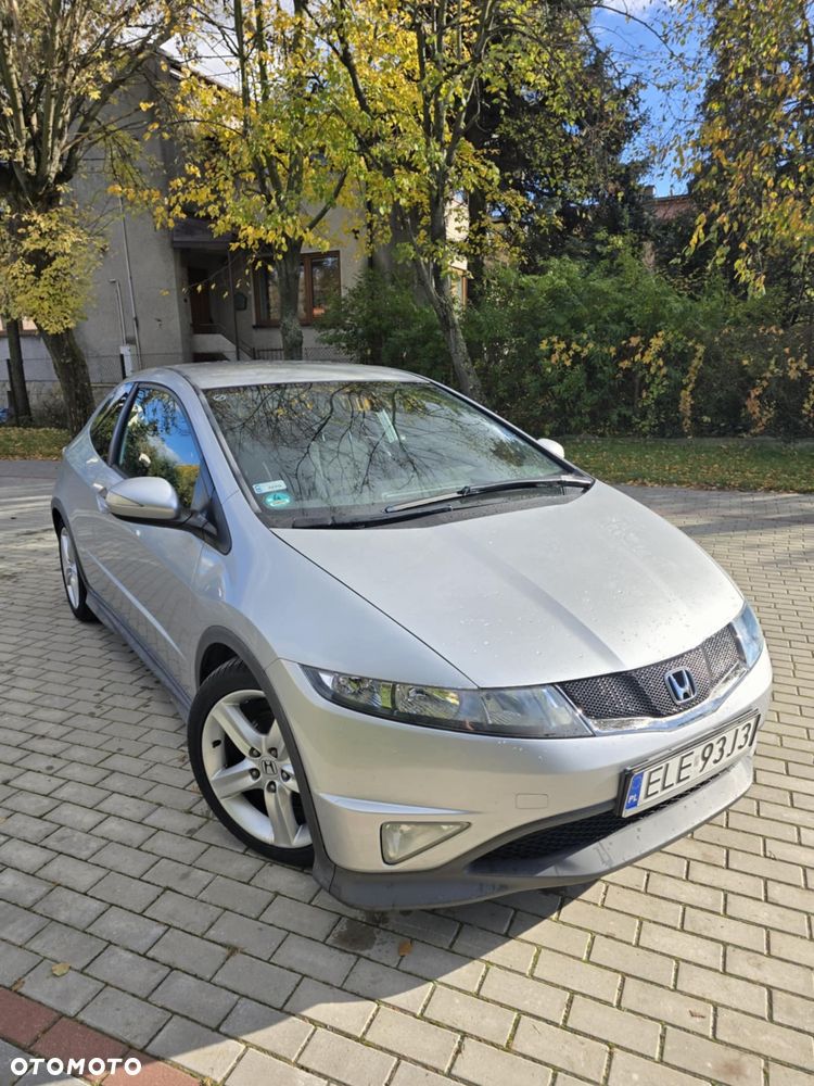 Honda Civic 1.8 TypeS - 1