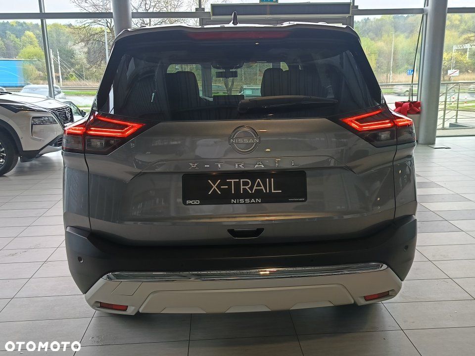 Nissan X-Trail - 8