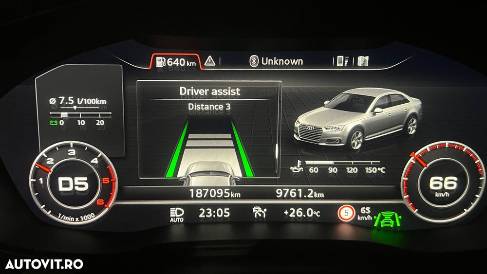 Audi A4 2.0 TDI S tronic Design - 23