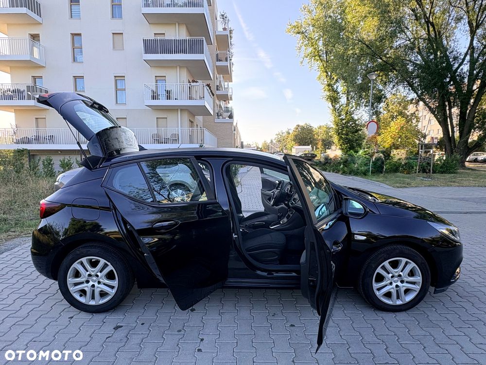 Opel Astra 2019 photo 4