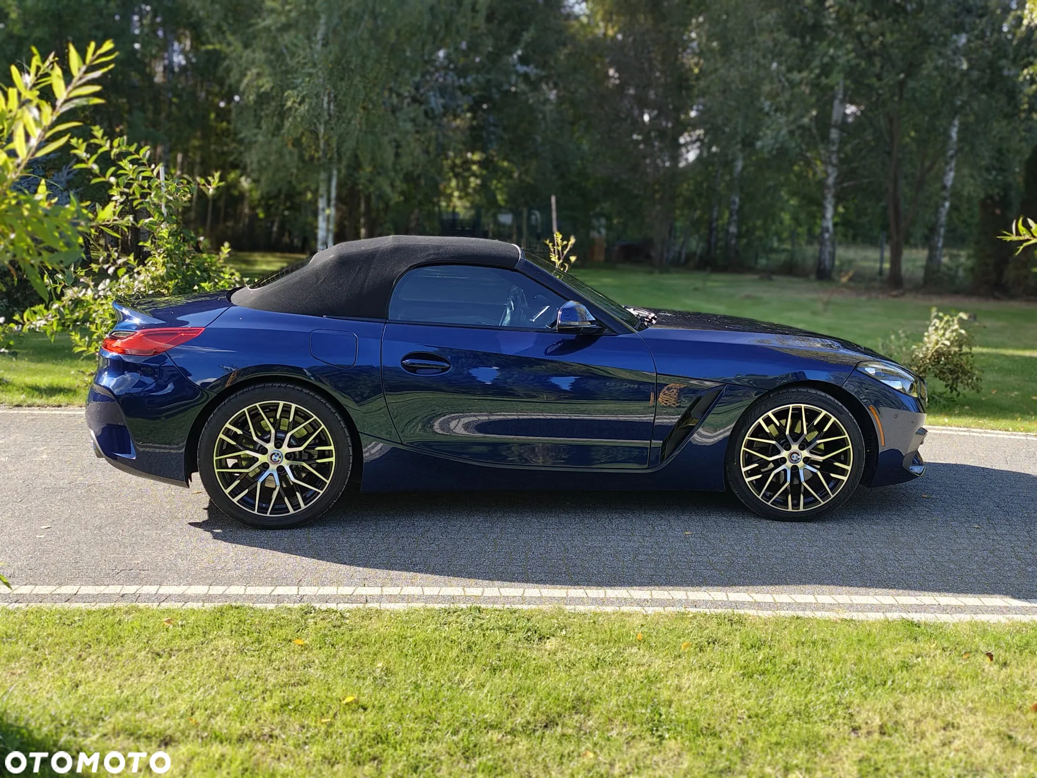 BMW Z4 sDrive30i - 13