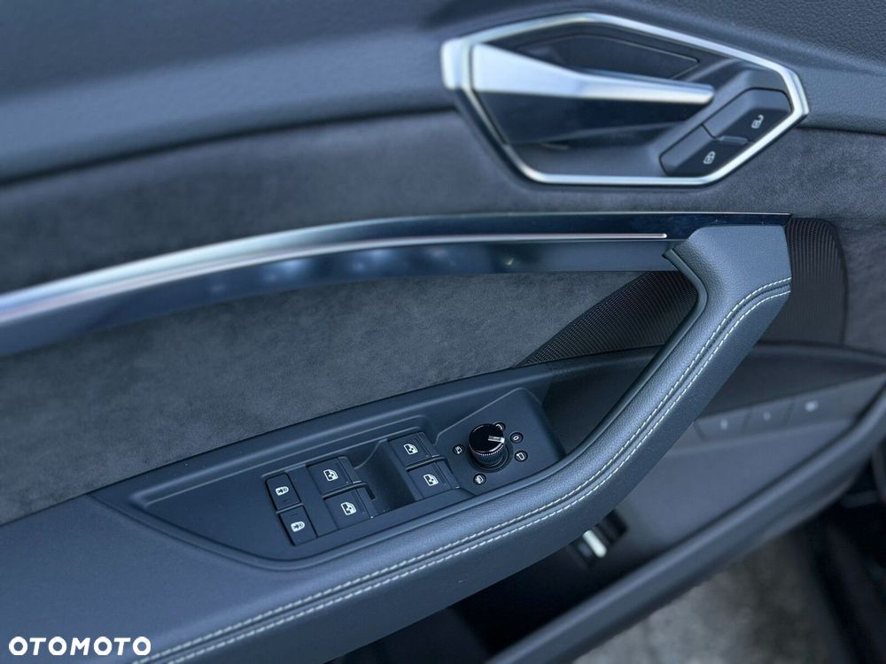 Audi e-tron Sportback - 33