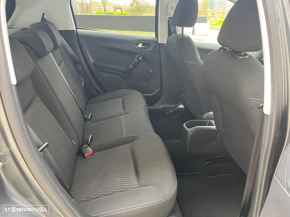 Peugeot 208 1.6 BlueHDi Active - 15