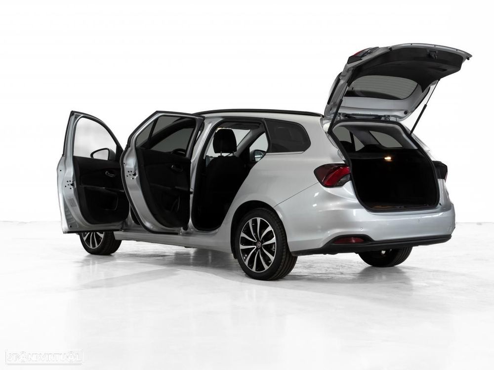 Fiat Tipo Station Wagon 1.3 M-Jet Lounge - 5