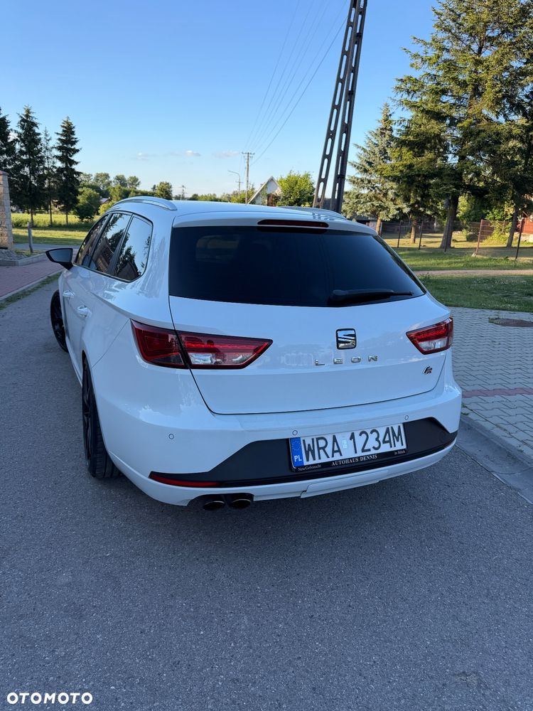 Seat Leon 2.0 TDI DPF Start&Stop DSG FR - 11