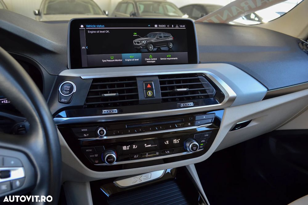 BMW X3 xDrive20i Aut. xLine - 25