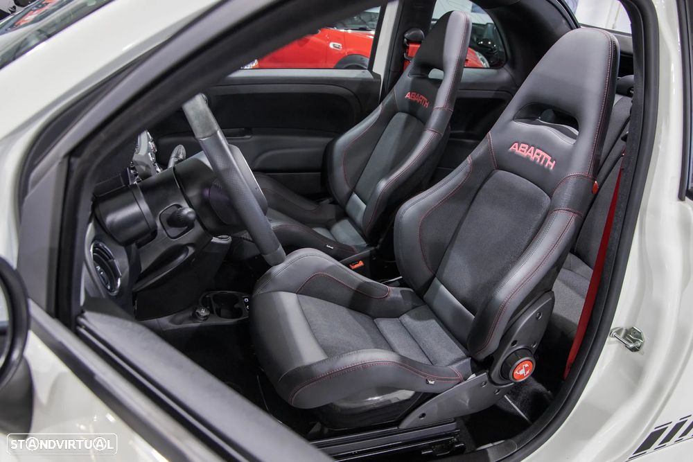 Abarth 595C 1.4 T-Jet Esseesse - 21