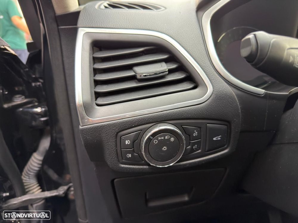 Ford S-Max 2.0 TDCi Titanium Powershift - 9