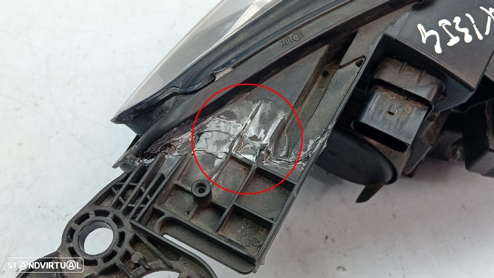 Ótica / farol esquerda PEUGEOT 308 II - 5