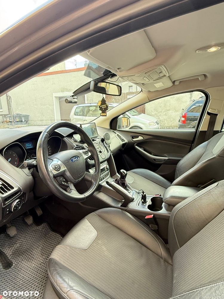 Ford Focus 1.6 Titanium - 8