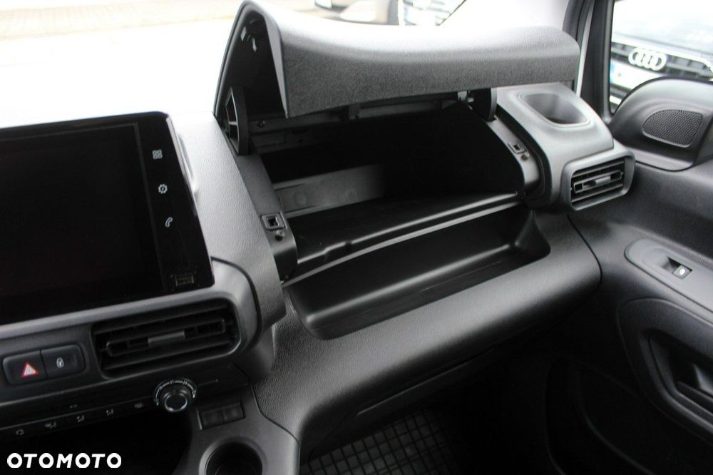 Peugeot Partner - 27