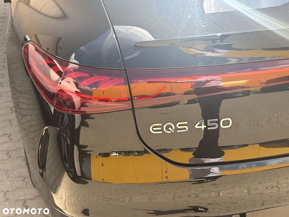 Mercedes-Benz EQS - 12