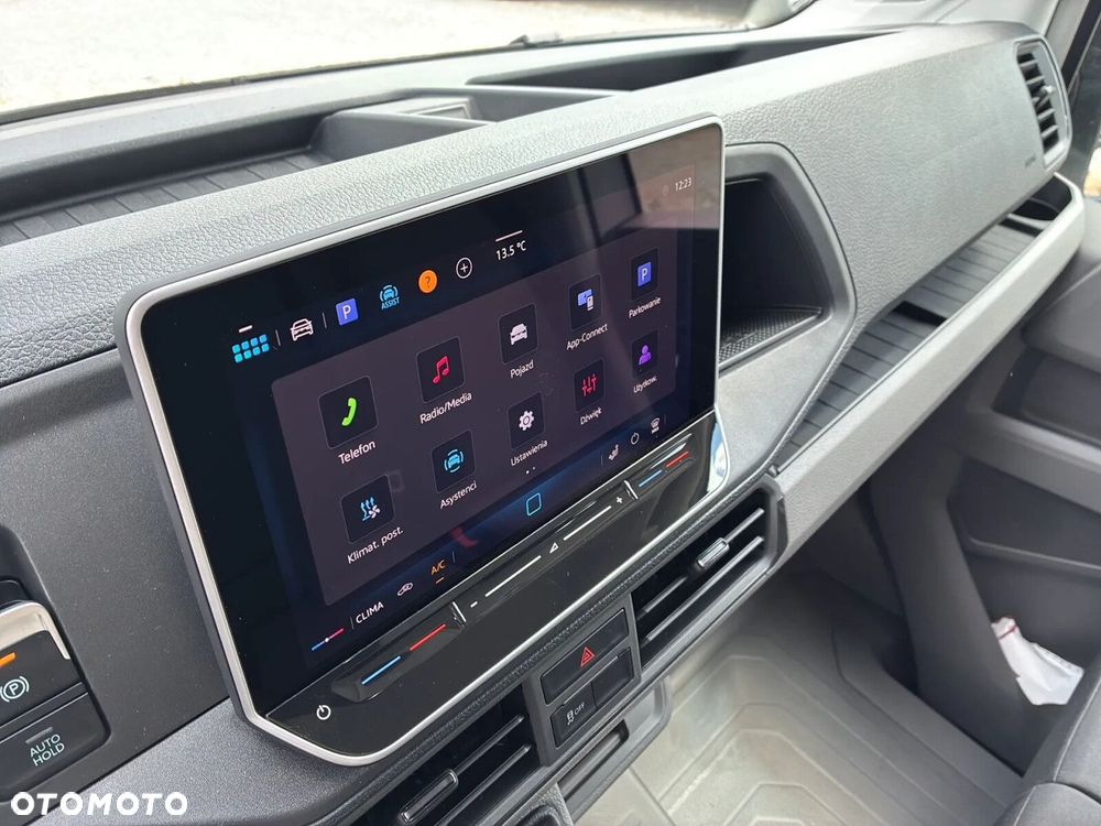 Volkswagen Crafter 35 Podwójna Kabina L4 z fabryczną skrzynią, DMC=3.5t, 2.0BiTDI 177KM, r.o. 4490mm - 21