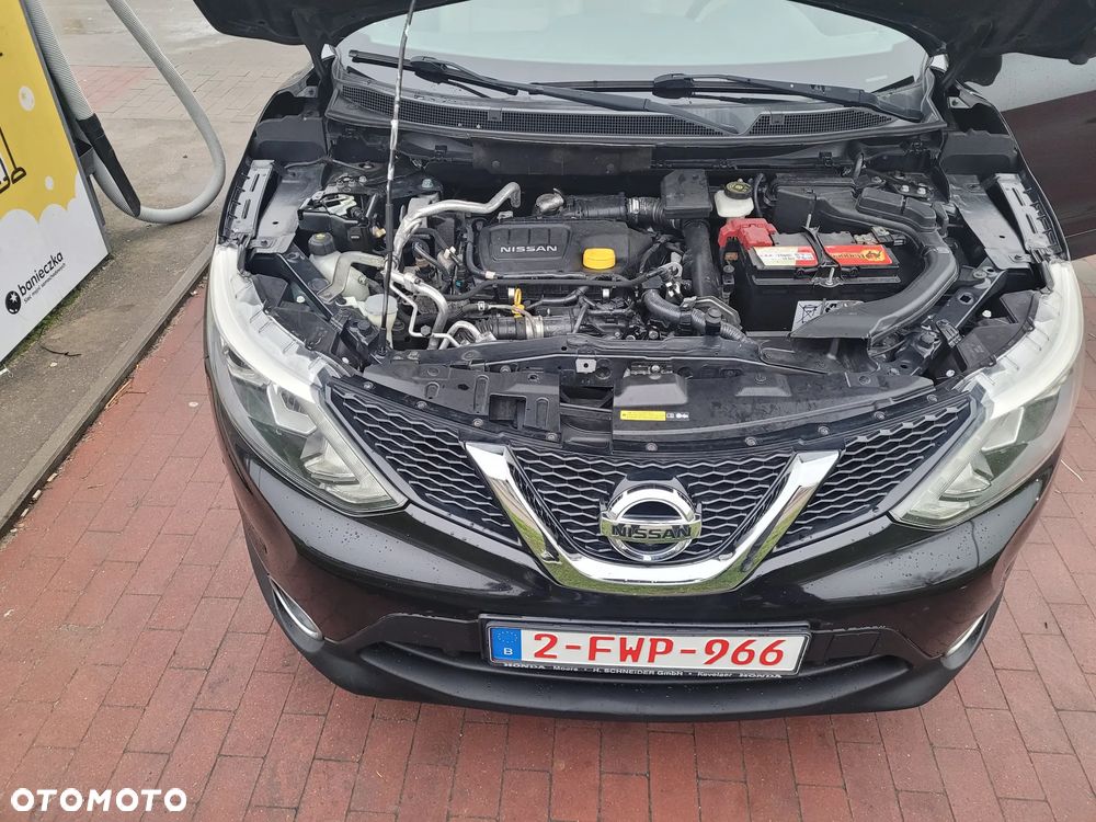 Nissan Qashqai 1.6 dCi Xtronic TEKNA+ - 12